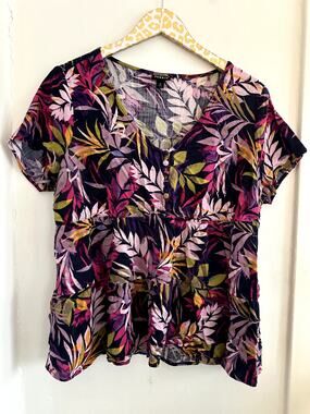 Torrid Women's Floral Purple Plus Blouse | Size 0 Large